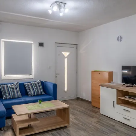 Апартаменты Tusla 1 By Interhome