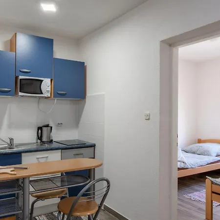 Tusla 1 By Interhome Апартаменты *